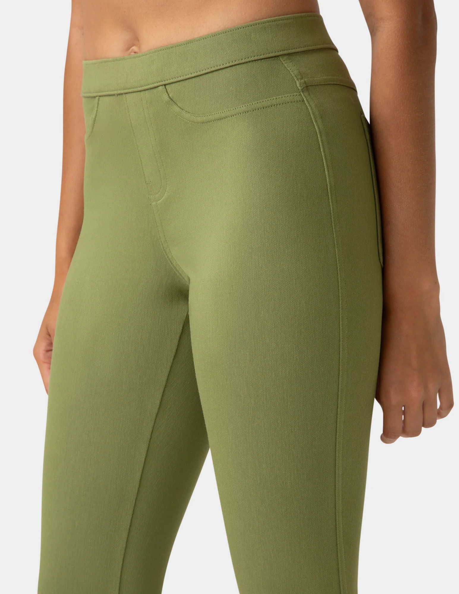 Classic Indigo Denim Capri - Image 3